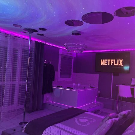 « Le Boudoir D'Elodie » Le Spa Romantique Saint-Leonard  Bagian luar foto