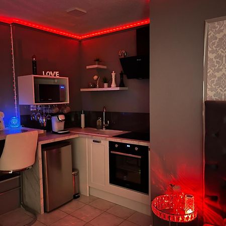 « Le Boudoir D'Elodie » Le Spa Romantique Saint-Leonard  Bagian luar foto